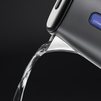 Rychlovarná konvice Russell Hobbs 26140-70, 1,7 l, 2400 W, černá