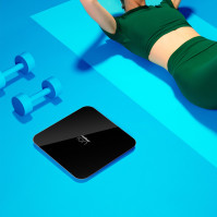 Digitální osobní váha Niceboy ION FitScale, digitální, 180 kg, sklo, černá