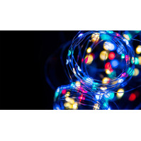 Vánoční osvětlení Tesla Lightning nano řetěz 50 LED (VONABA5MIO1C), RGB, 5m + 30cm kabel, 3x AA baterie, časovač, IP44