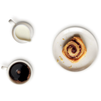 BOSCH Kávovar,1100W,8šálků,černá