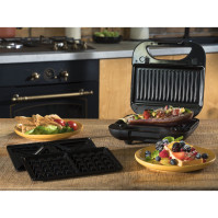 Sendvičovač Amica SMK 4021, 3v1, 750 W, černá