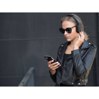 Bezdrátová sluchátka Connect IT SuperSonic CHP-0500, BT, 20 h, mikrofon, černá